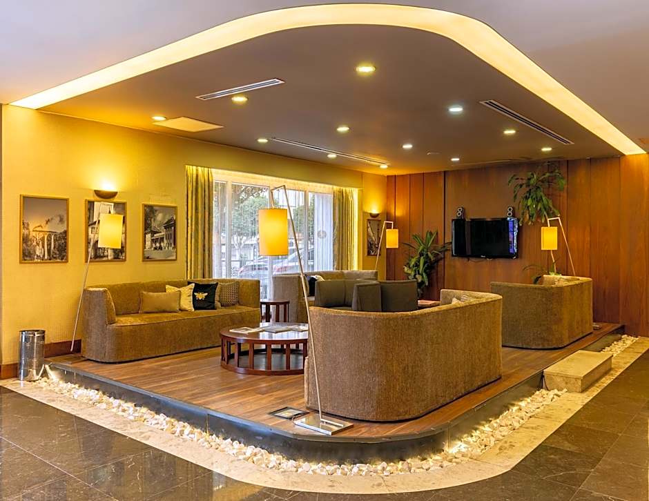 Adana Plaza Hotel