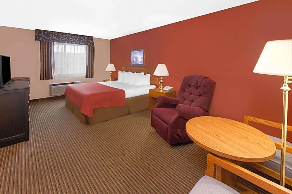 Super 8 by Wyndham St. Ignace