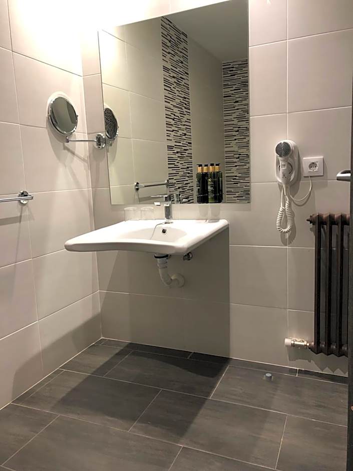 Hotel Restaurante El Montico