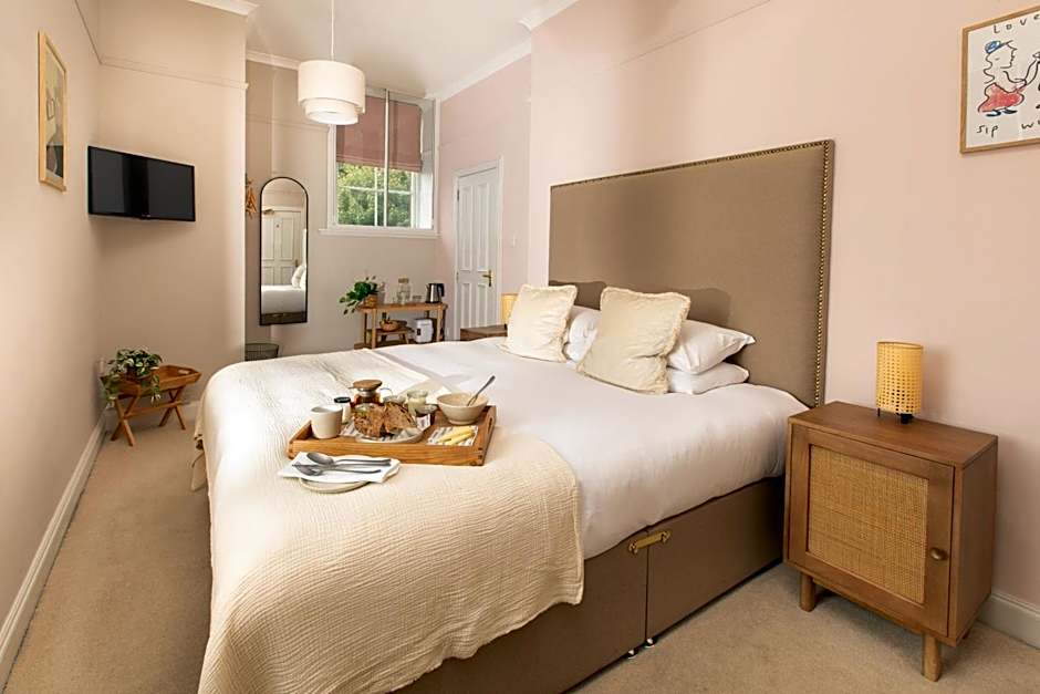 Celentano's Restaurant with Rooms