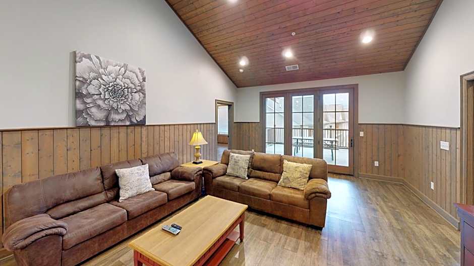 Viewpoint Condominiums