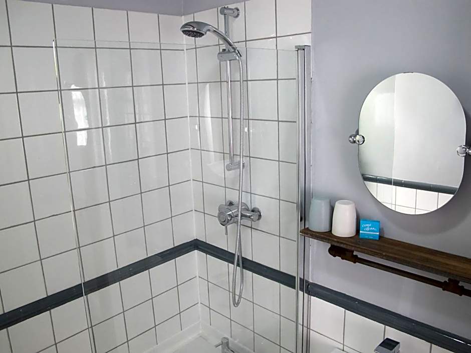 Stone's Throw Guest House