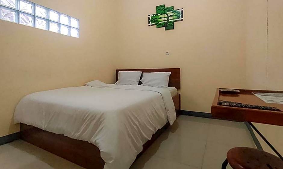 RedDoorz @ Merauke City Center