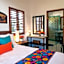 Casa Zarah - Hacienda Family Home - Pool and 2-Block to Beach