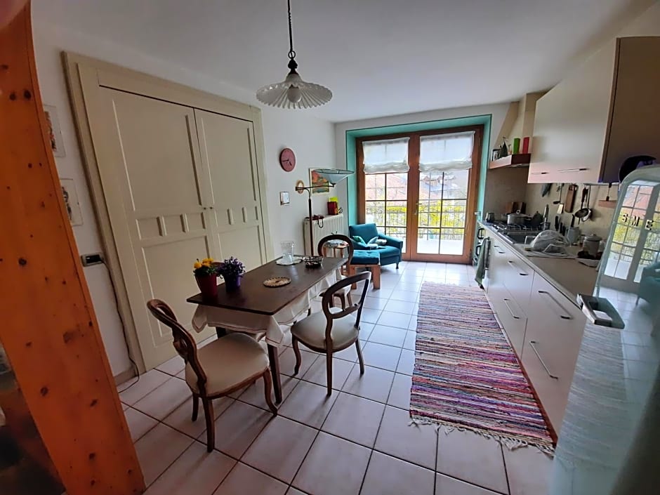 Alla Curva di Elia Manzoni