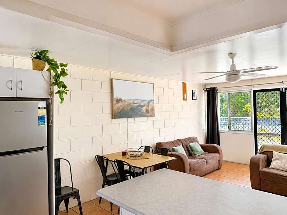 Pippies Beachhouse Backpackers