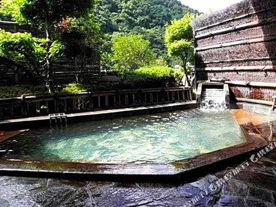 Togurakamiyamadaonsen Shunjyuan Kikusui Ryokan