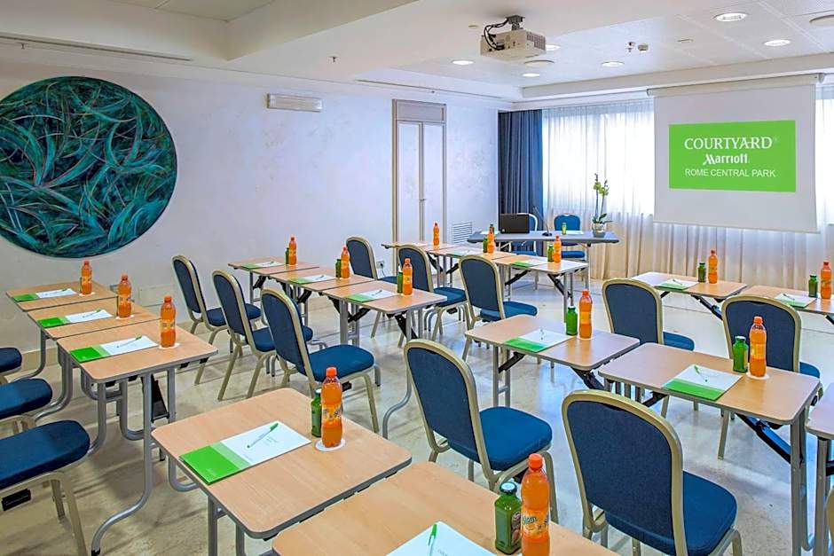 Courtyard by Marriott Rome Central Park