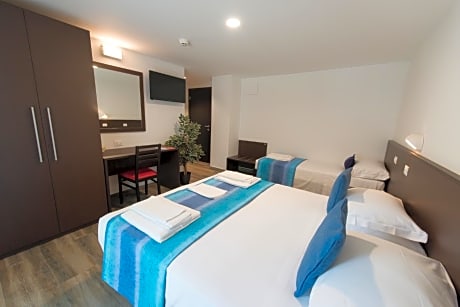 Triple Room with Balcony