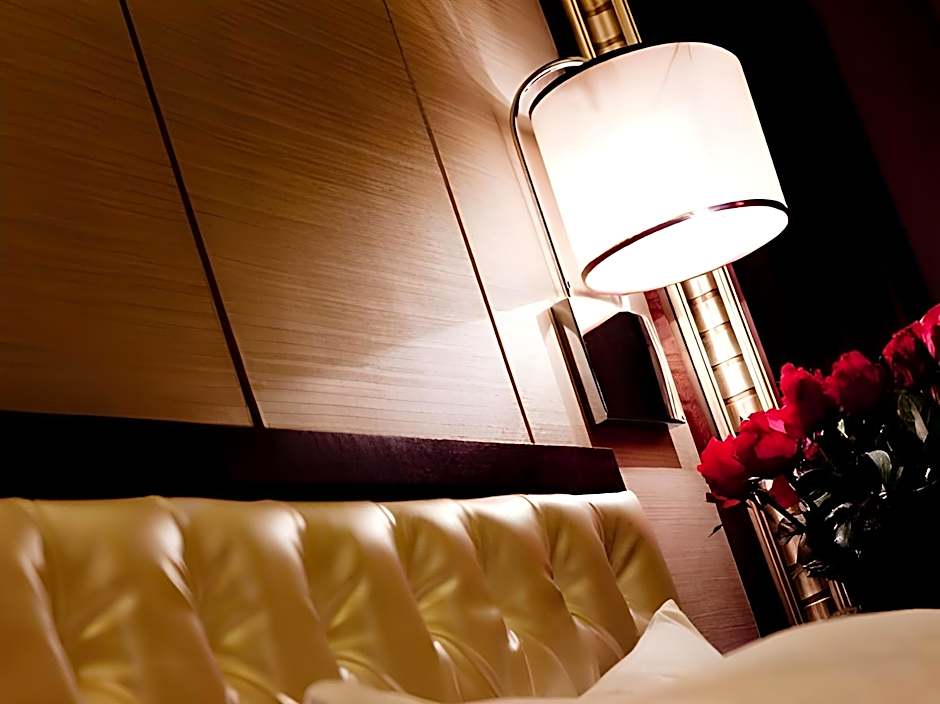 Royal Group Hotel Chang Chien Branch