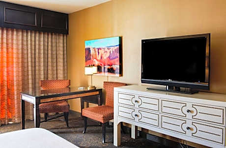 Room with Two Double Beds and Bath Tub - Mobility Access