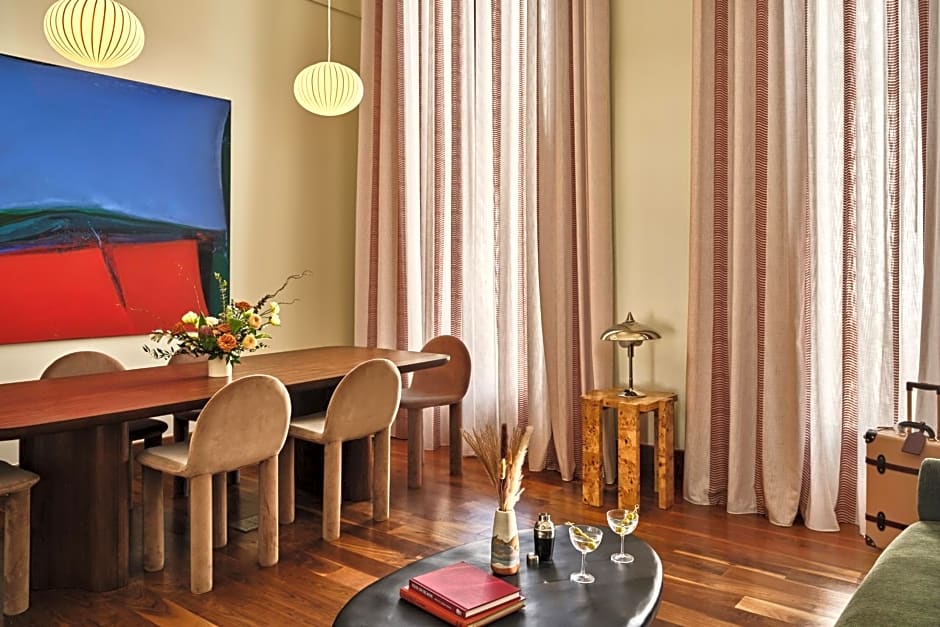 The Crawford Hotel