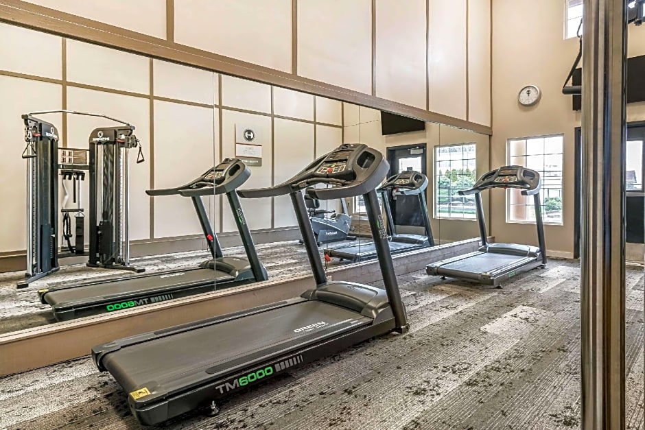 Clarion Inn Near Jblm – Tacoma, WA