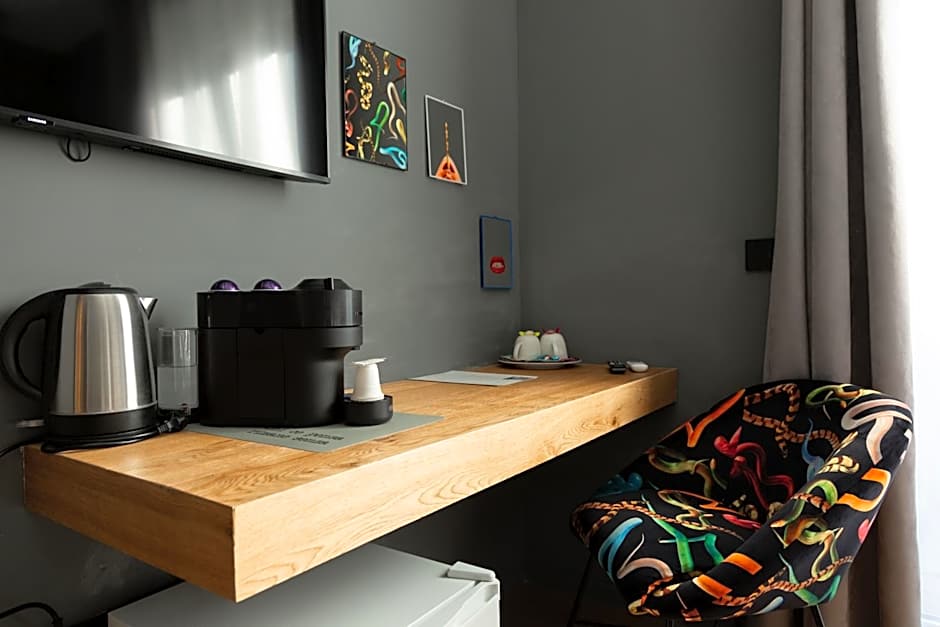 Aron Only Suites Bed and Breakfast