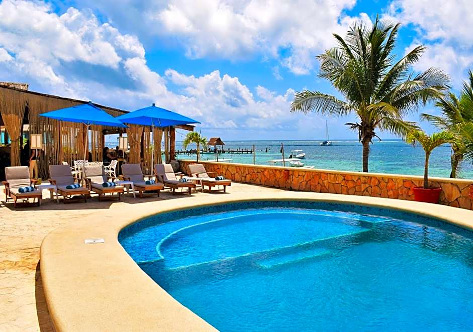 Hacienda Morelos Beachfront Hotel