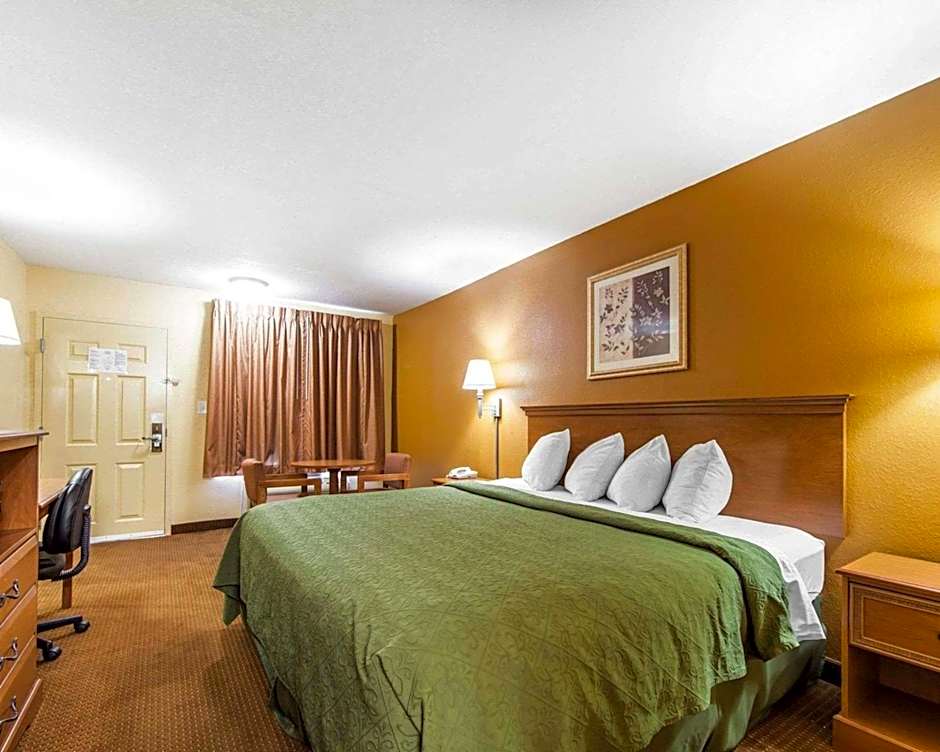 Quality Inn & Suites Cartersville North
