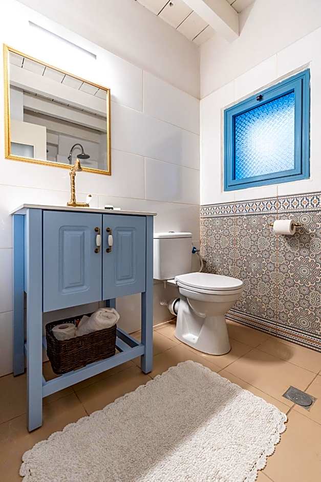 Arabesque Arts & Residency