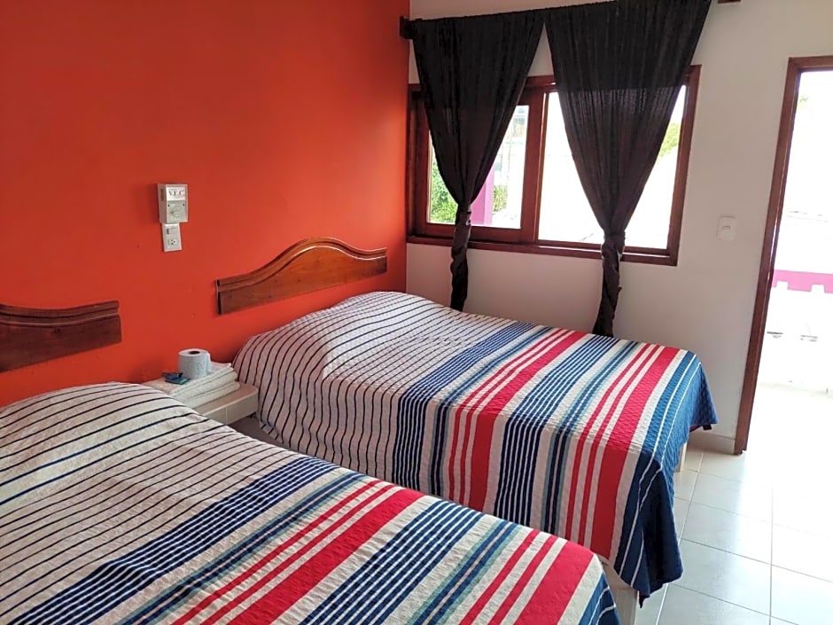 Posada Casa Bugambilias