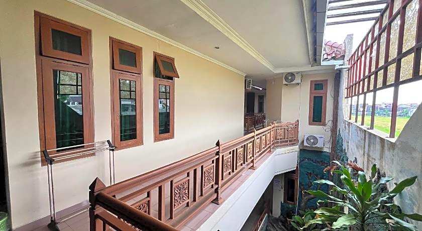 Wisma Atma Bhakti near Solo Square Mitra RedDoorz