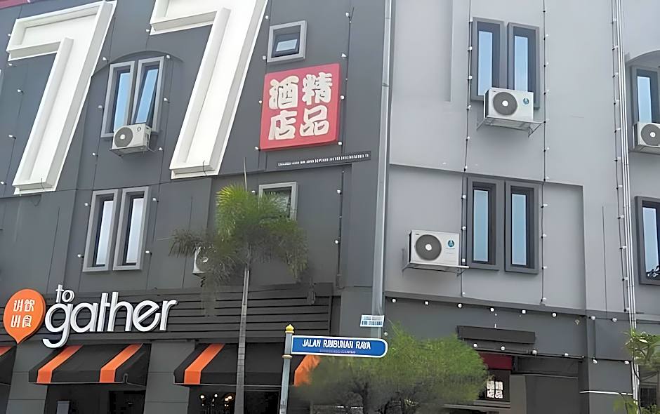 77 Boutique Hotel