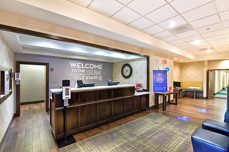 Hampton Inn By Hilton Tucson-Airport