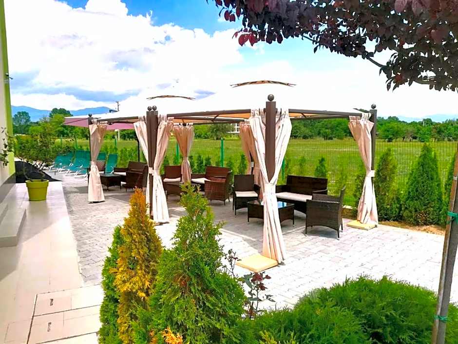 Hotel-Clinic Dr. Gechevi