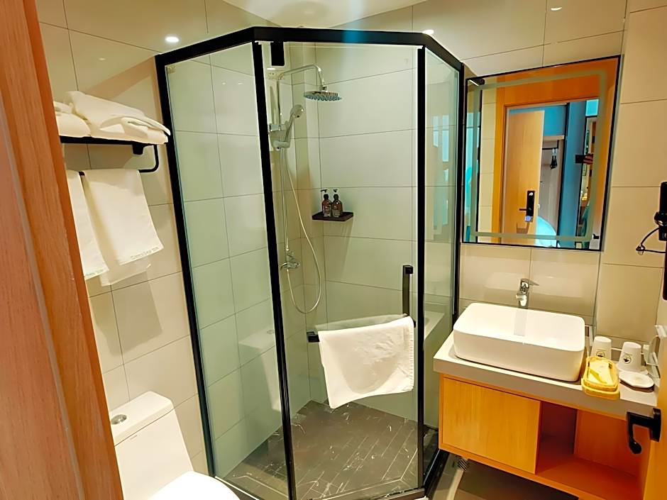 GreenTree Inn Chizhou Jiuhua Mountain Scenic Spot Business Hotel