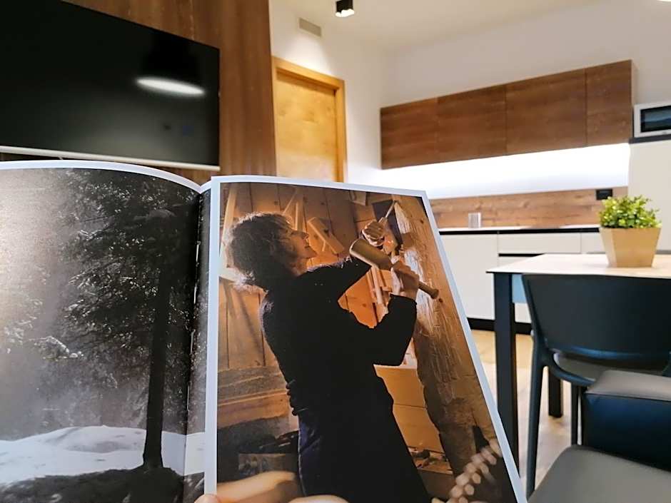 YUGOGO PELLICO 8 Trento Centro