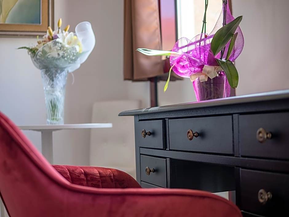 EGO' Residence Ferrara