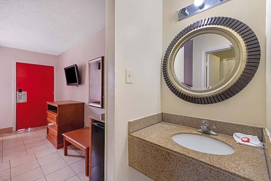 OYO Hotel San Antonio Lackland near Seaworld