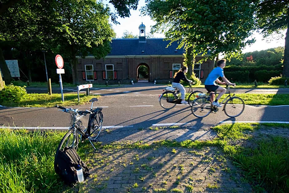 Hotel / Pension Villa Tanahlot