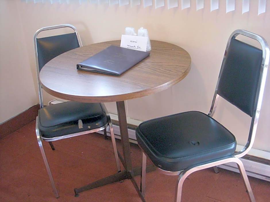 Grand Motel Saint-Hubert