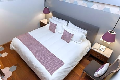 Standard Suite (No View)