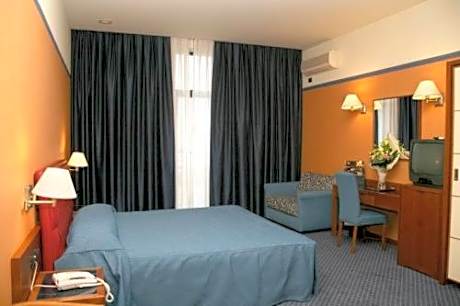 Classic Double or Twin Room