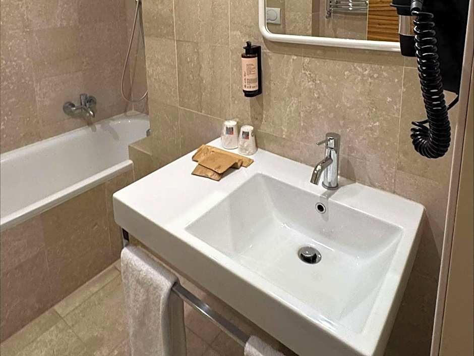 Mercure Roma Centro Saint John