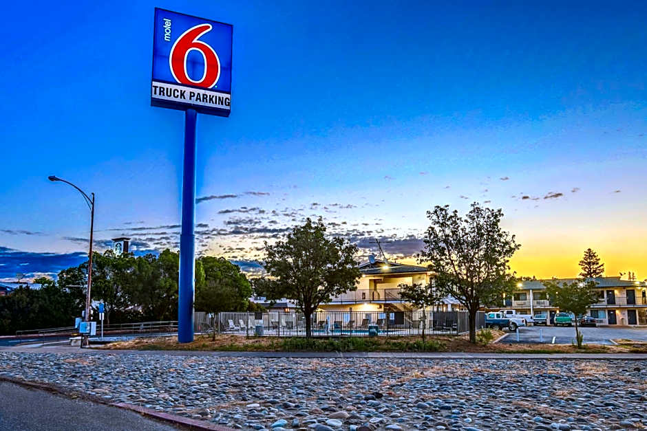 Motel 6-Red Bluff, CA