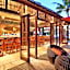 Legian Beach Hotel
