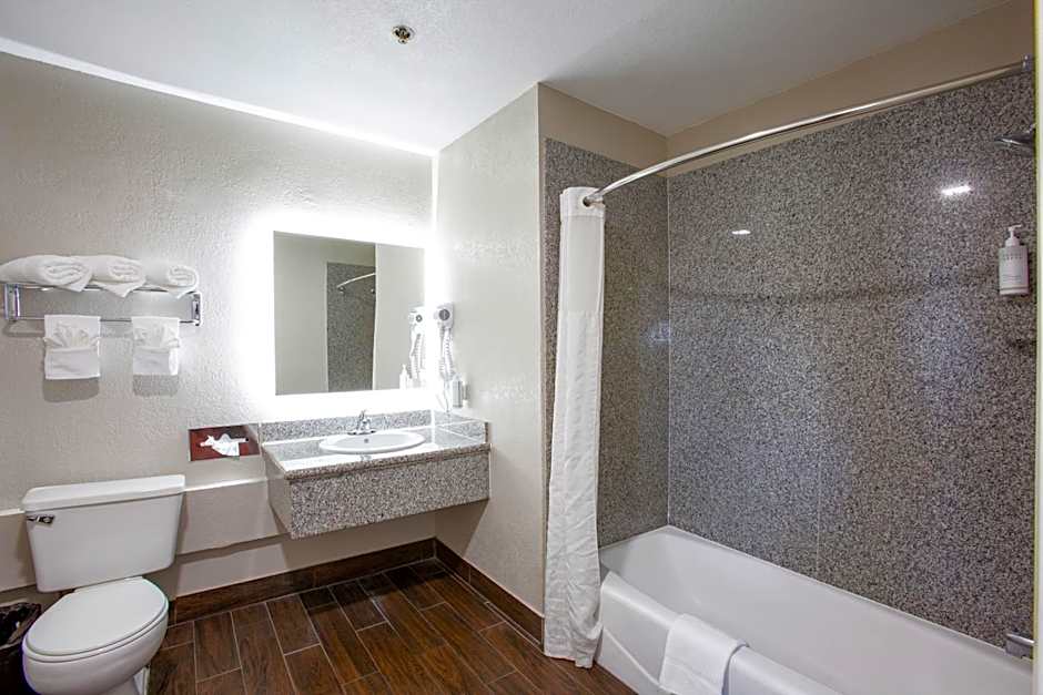 ELEV8 HOTEL LOS ANGLES, LAXA 