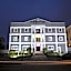His Majestys Hotel
