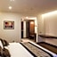 Summit Montana Suites & Spa at Mall