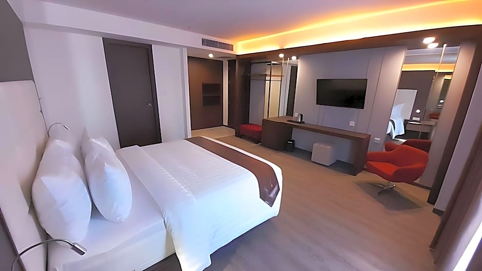 Asialink Hotel by Prasanthi