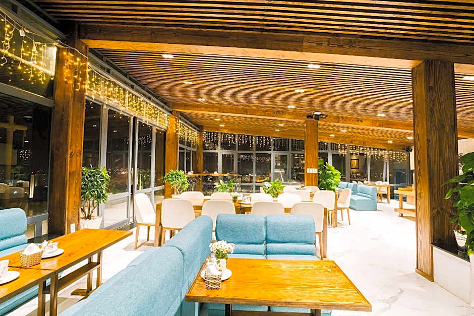 New Century Dalat Hotel
