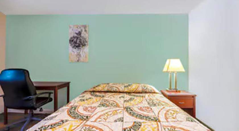 Travelers Inn by OYO Beaver, Hwy 19