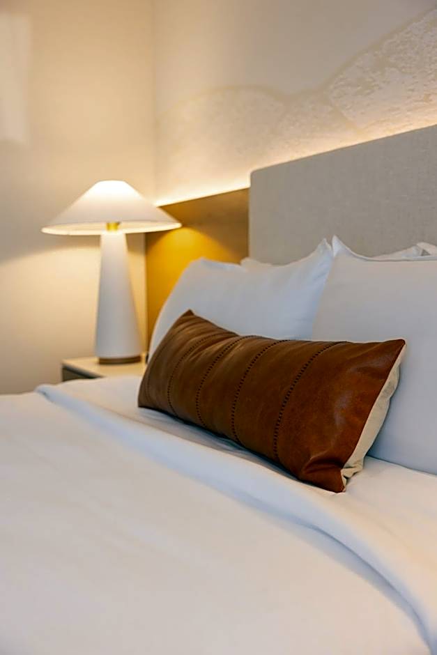 Omni Las Colinas Hotel