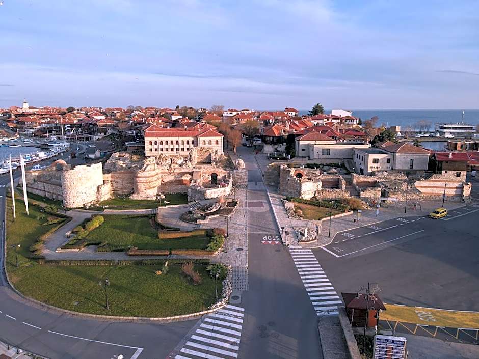 Family Hotel Lebed