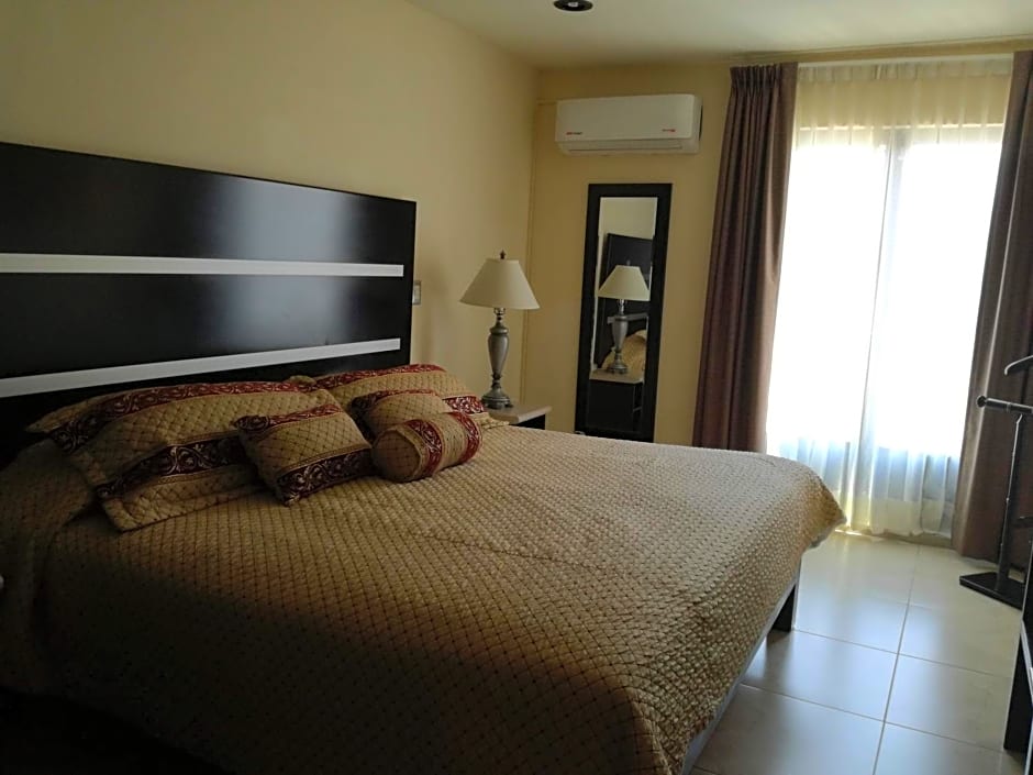 Hotel y Suites El Refugio de Don Carlos