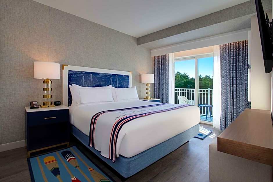 Photo 1 of 3 of 1 Bedroom 1 King Bed Suite