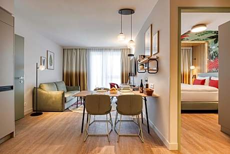 One-Bedroom Apartment and One Classic Room Connected