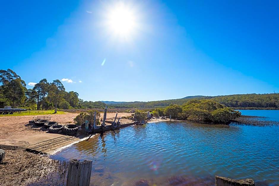 Top of the Lake Holiday Units