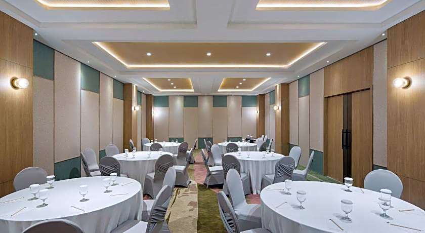 MaxOneHotels.com @ Kota Harapan Indah Bekasi